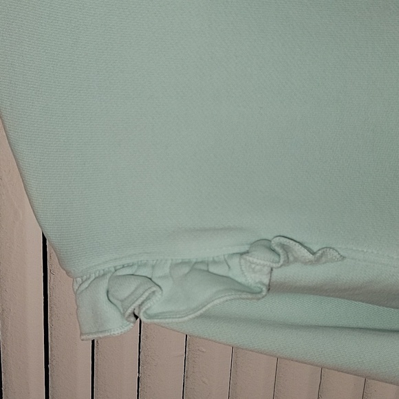 Sweater - Picture 4 of 9